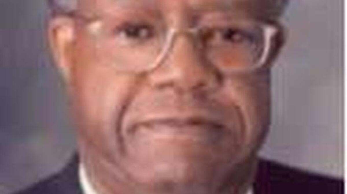 Dr. Benjamin Payton