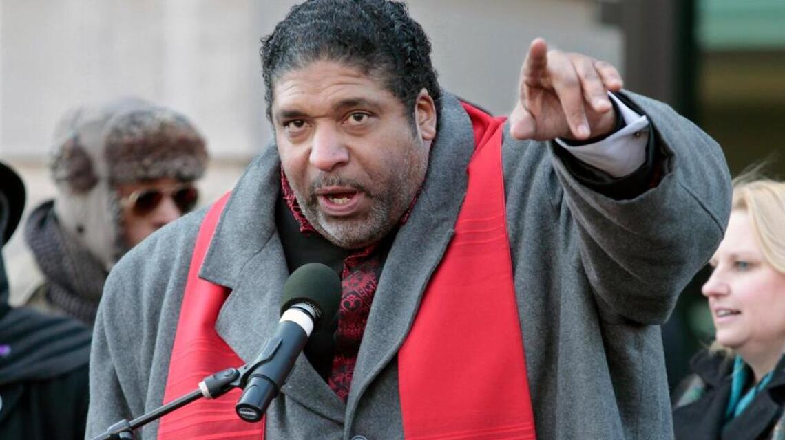 N.C. NAACP leader Barber removed from flight in D.C.