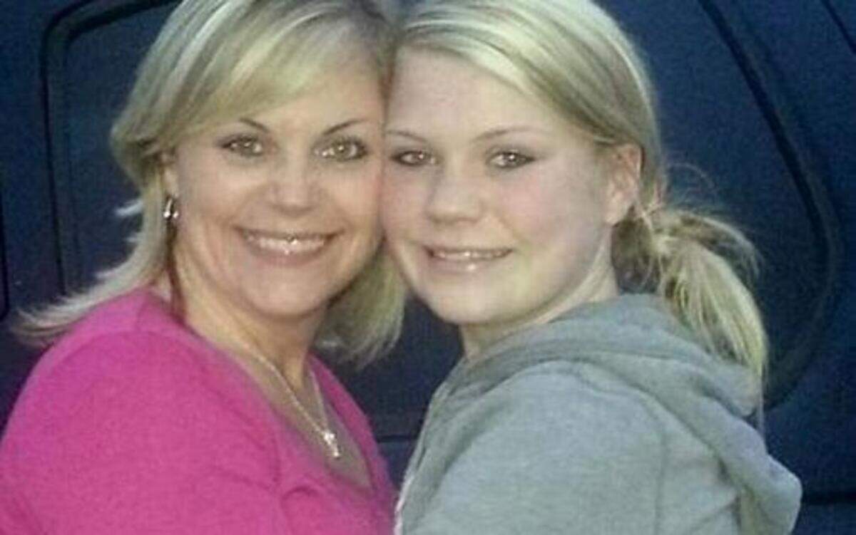 
April Christiana Carter and daughter in 2013.
