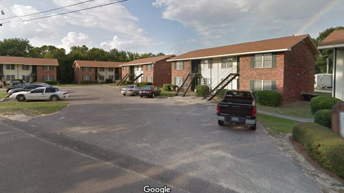 Police say one of the victims in a fatal triple shooting at a West Columbia, SC, apartment complex returned fire as the suspects fled. Investigators have identified one suspect but need help identifying the second.