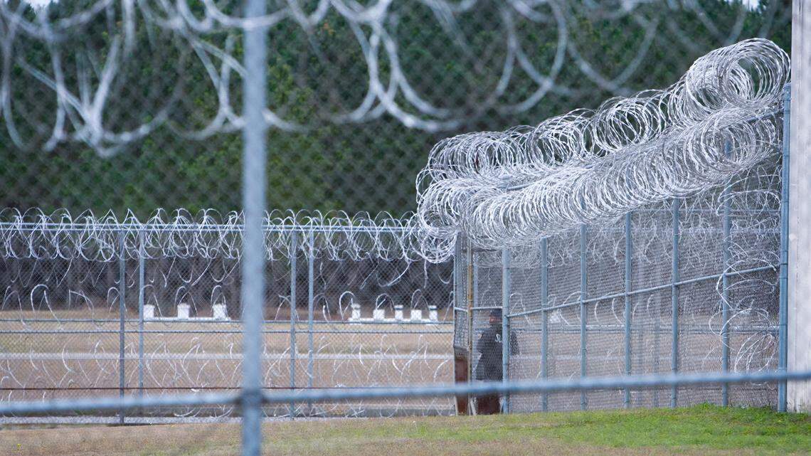 SC corrections officer arrested after collecting money from inmate