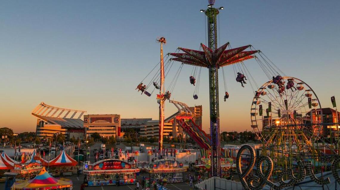 Fair wraps up 2015 run, investigators seek suspect in shooting