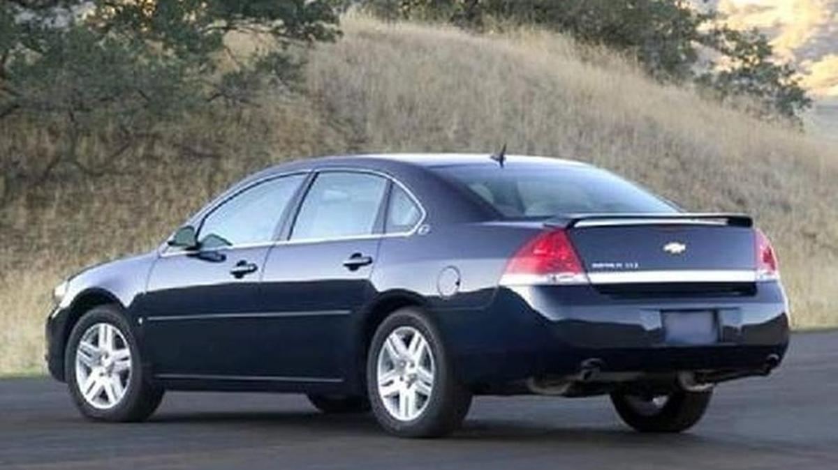 Calhoun County investigators seek information about a woman wanted for questioning in an animal-cruelty case. She might have been driving a car like this near the 1500 block of Kennerly Road on Aug. 26, 2016.