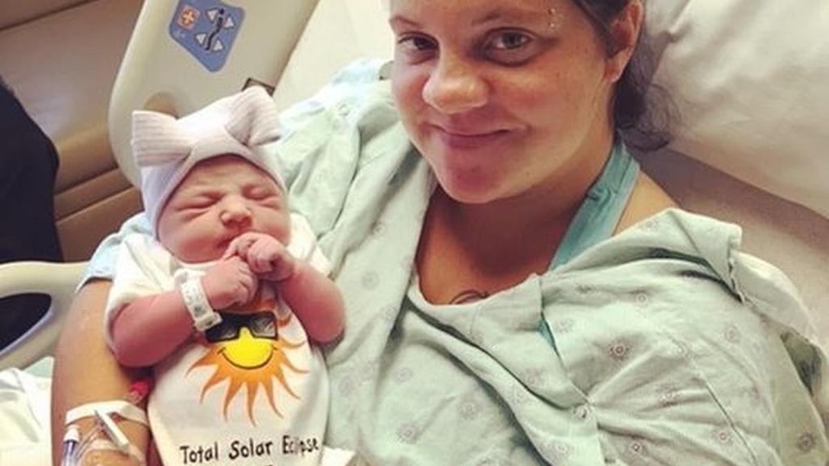 Mother Freedom Eubanks and newborn daughter Eclipse.