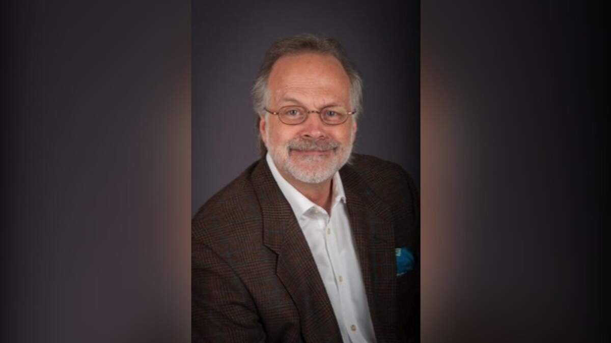 Irmo Mayor Hardy King