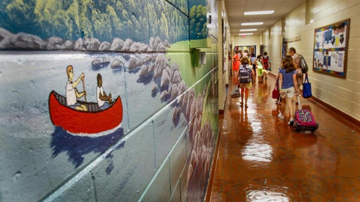 Saluda River Academy for the Arts in West Columbia would stay open under a new plan.