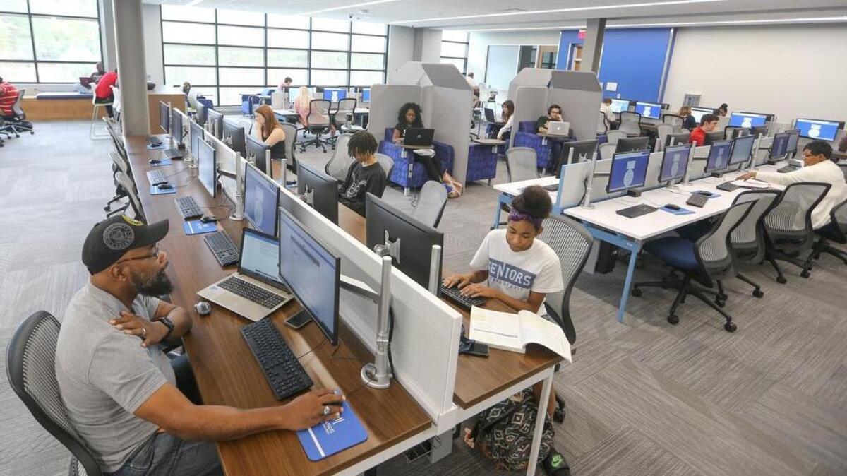 The new learning resource center at Midland’s Technical College’s Beltline campus has quickly become the place for students to go. The facility replaced a library built in 1967 that was half the size and was not equipped to handle the digital needs of the student population.