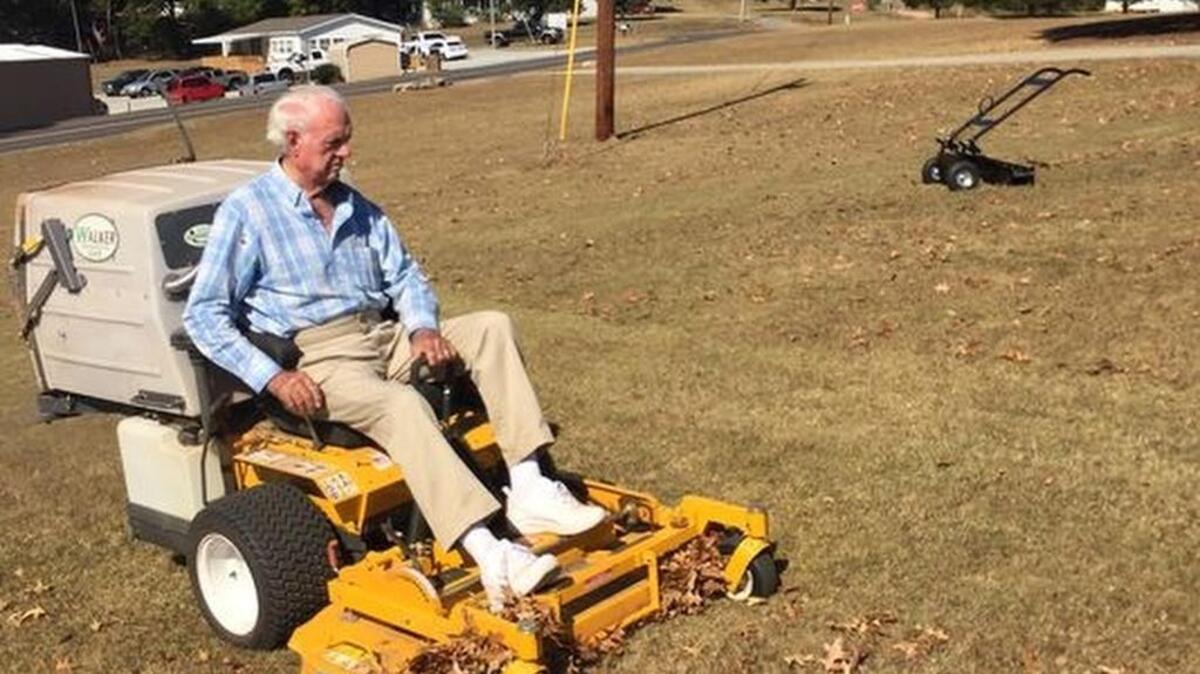 Larry Gibson demonstrates his invention, the Leaf Corral.