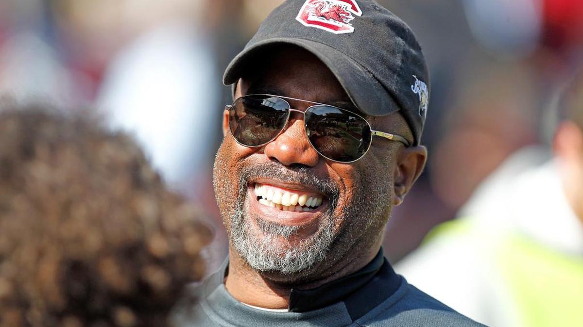 Darius Rucker supports the Gamecocks on Saturday at Williams-Brice Stadium.