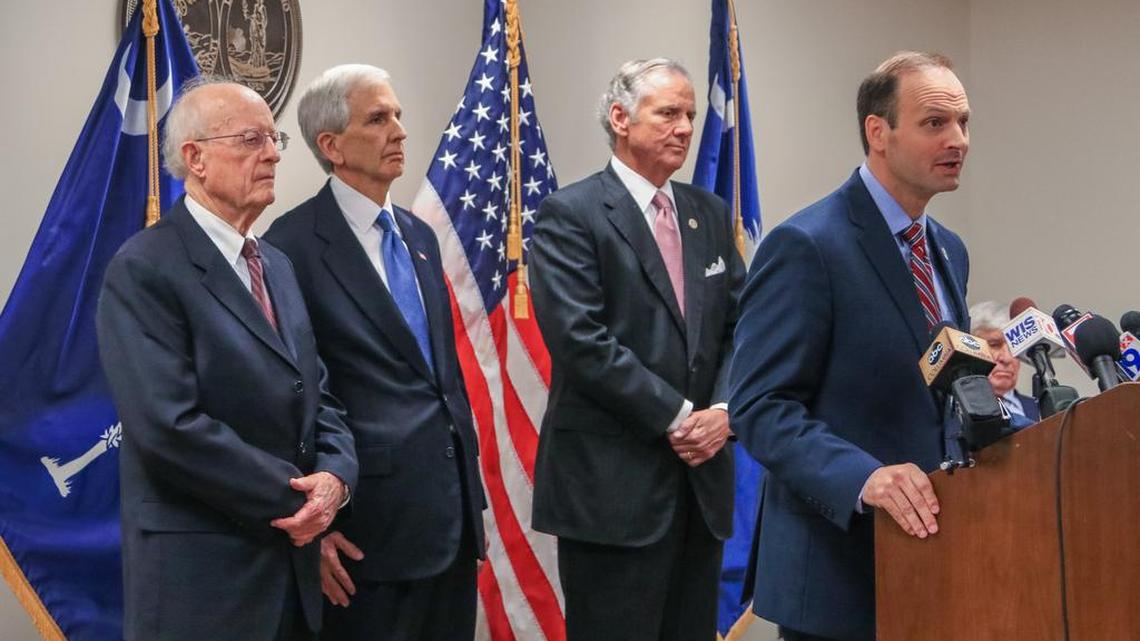 S.C. Attorney General Alan Wilson held a press conference last week about his firing of David Pascoe as a special prosecutor. Behind Wilson are former state attorneys general, from left, Travis Medlock, Charlie Condon and Lt. Gov. Henry McMaster.