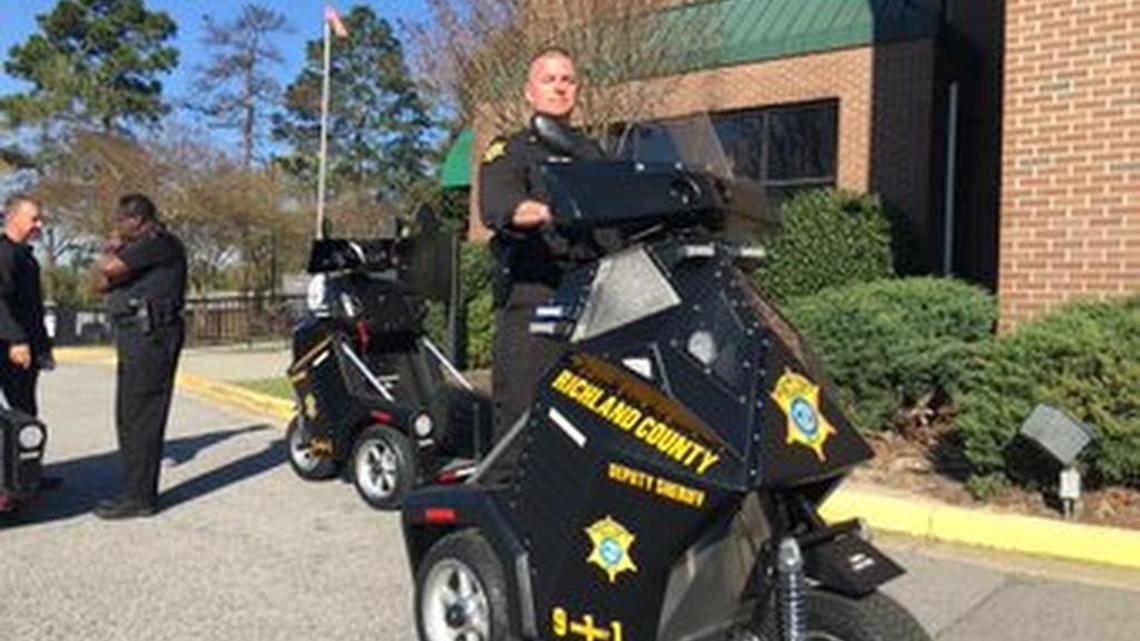 Richland Sheriff Lt. Donald Curtis rides new PMV