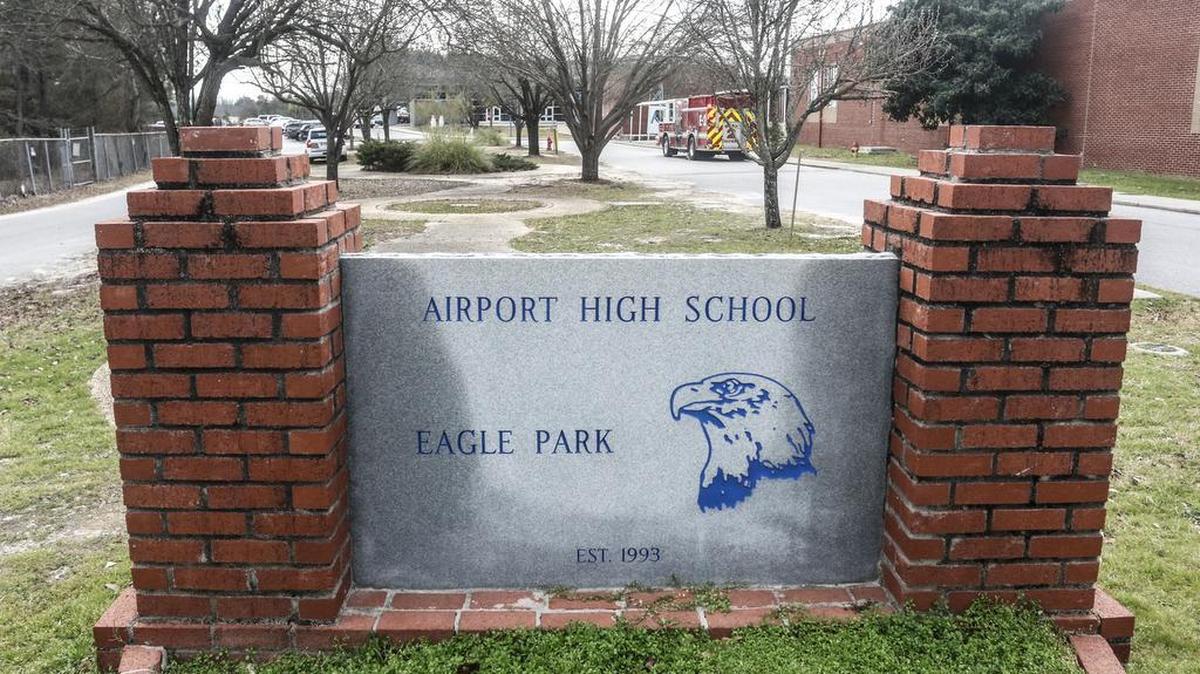 Airport High School