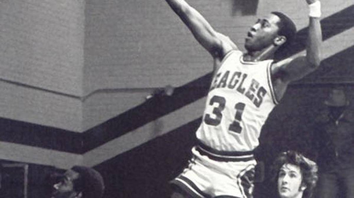 FILE photo of Bennie Bennett in action