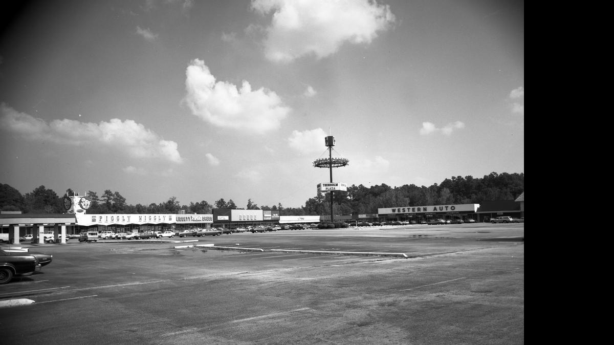 
Trenholm Plaza, shown in a photo taken Aug 20, 1979 by Russell Maxey. The sign for the shopping center included a floodlight, at the time considered state of the art technology.
