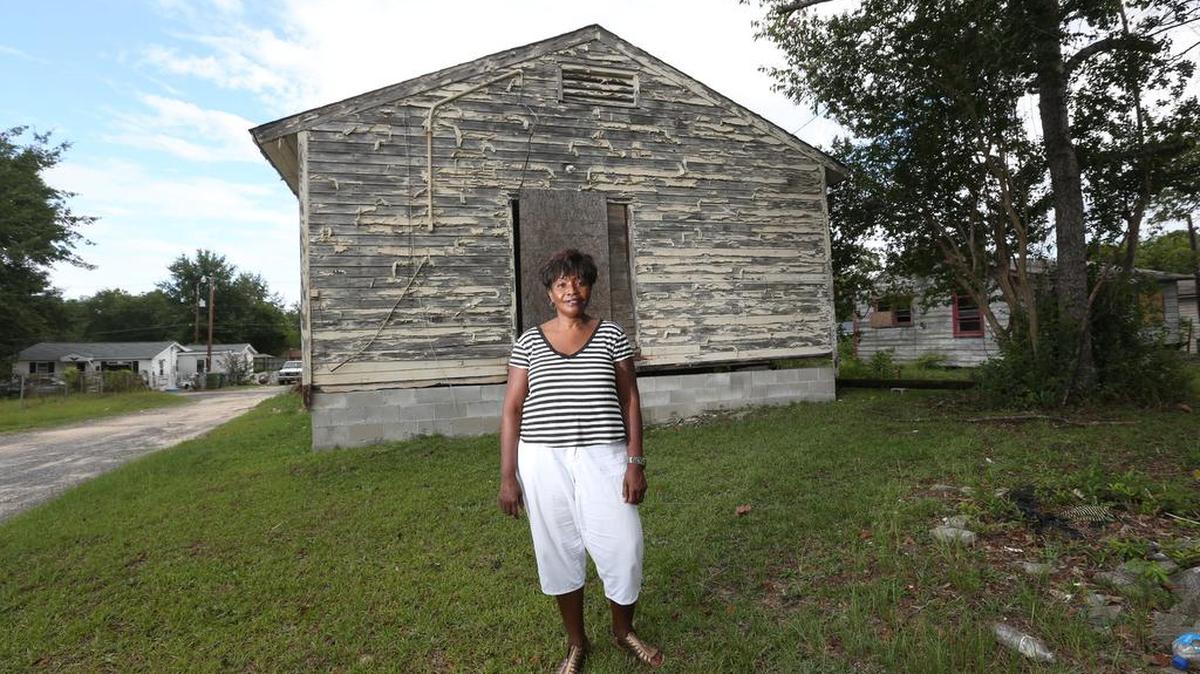 
Annie Bryant learned recently that the dilapidated house that has sat across the street from her house in Cayce for more than 10 years will be torn down by the city.
