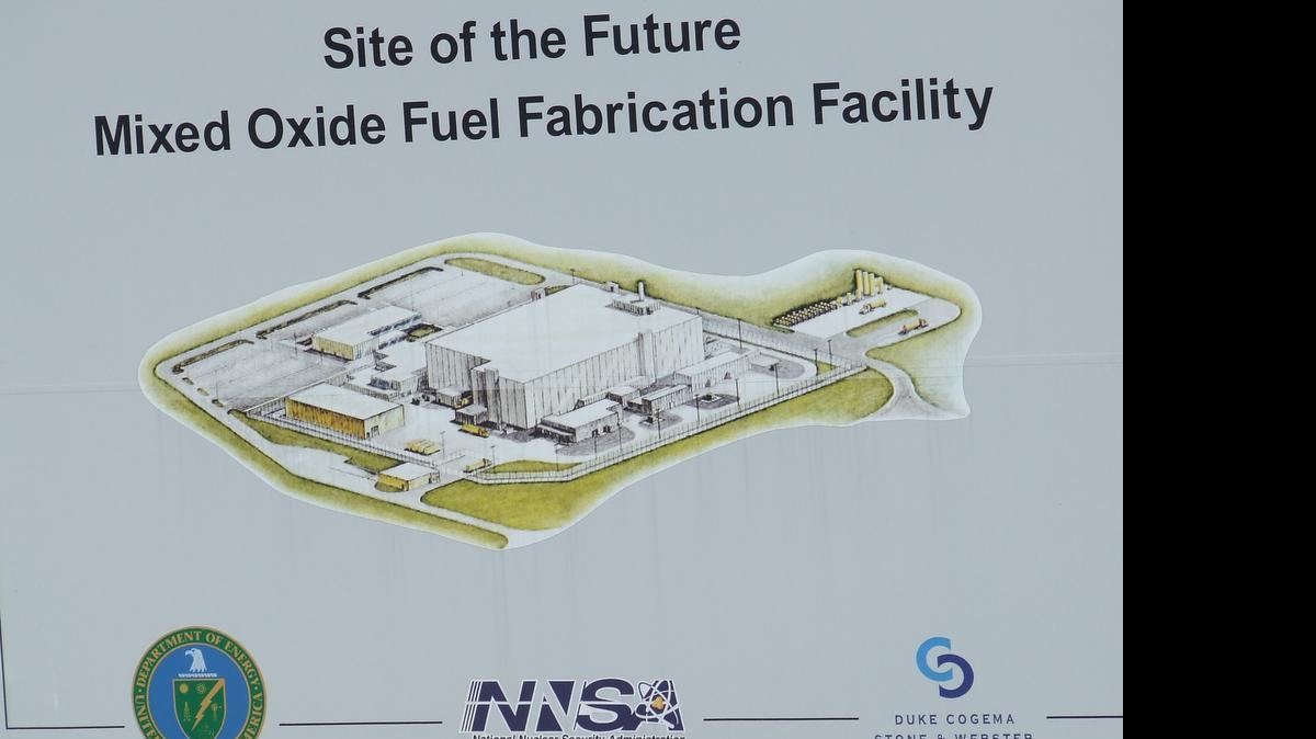 
A mixed oxide fuel factory would turn surplus bomb grade plutonium into nuclear fuel at the Savannah River Site near Aiken.
