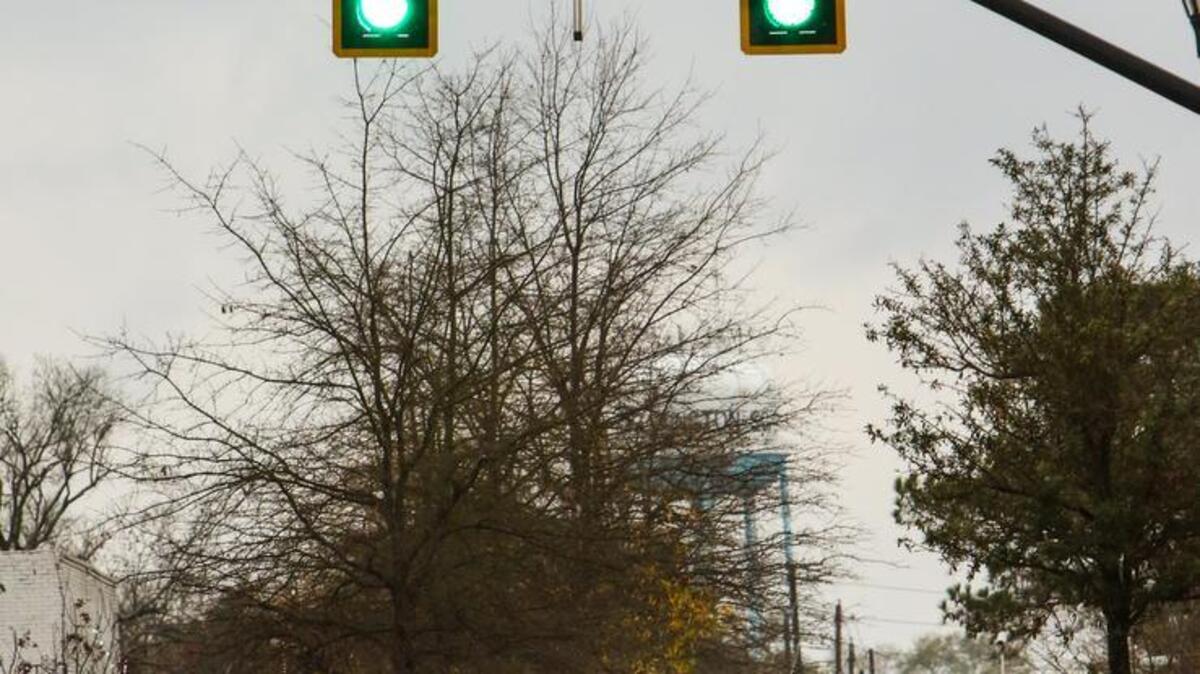 New digital cameras on traffic signals are designed to alleviate congested roads in the center of Lexington. Traffic downtown often backs up for several blocks during morning and evening rush hours.