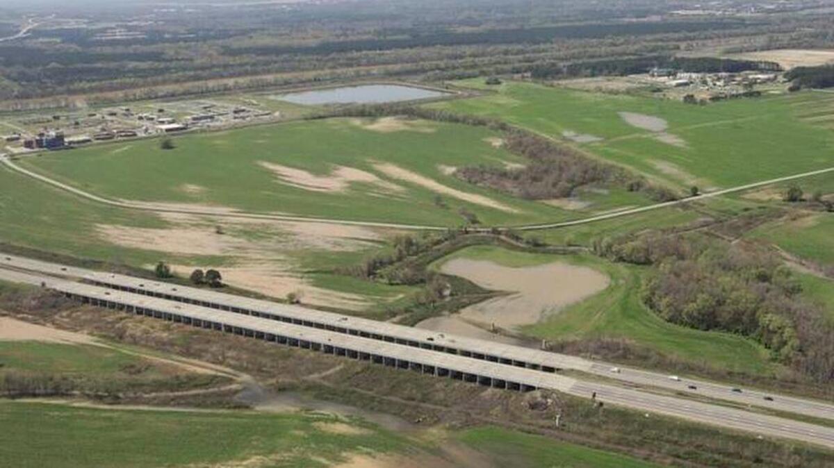 
Aerial photo of Burroughs and Chapin's property once slated for Green Diamond, adjacent to the Congaree River and I-77 and southeast of downtown Columbia. Pictured on the upper left is the city of Columbia wastewater treatment plant and on the upper right is Heathwood Hall.
