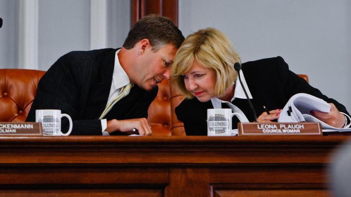 Ex-Columbia councilman Daniel Rickenmann is running to fill the unexpired term of Leona Plaugh in next year’s special election. Plaugh died last month of cancer. They are shown here consulting during a council meeting before Rickenmann retired in the summer of 2012.