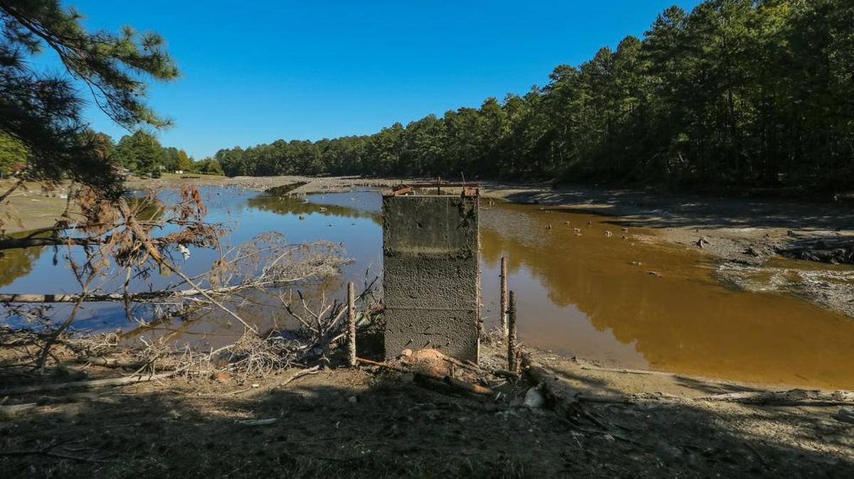 Pine Tree Lake dam near in Dentsville was one of several dam in the Gills Creek watershed that breached on Oct. 4.