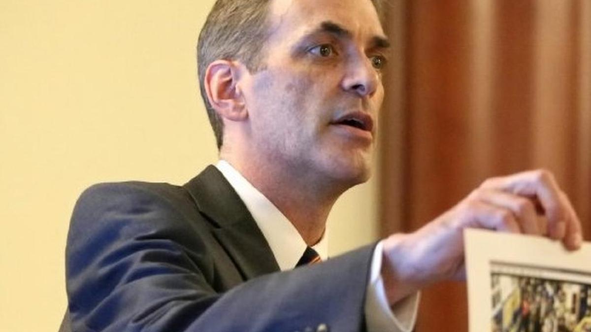 File Photo: Rick Hubbard argues a case in court.