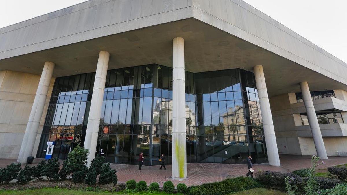 The Richland County courthouse on Main Street in Columbia has a small windowless room where members of the county grand jury meet regularly to indict new defendants. 