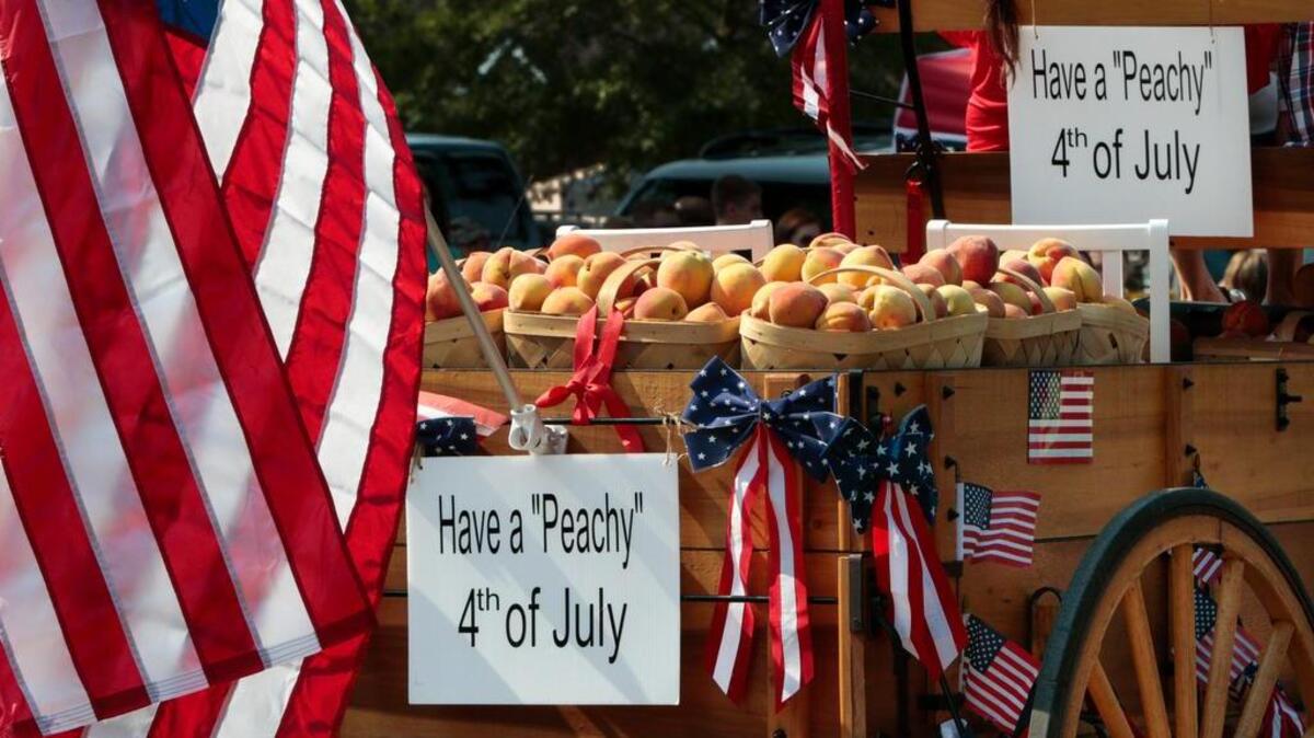 Gilbert’s longtime summer peach festival is back on after organizers initially canceled the event early February. 