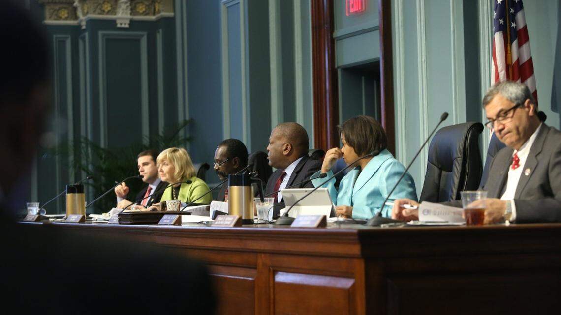 
Columbia City Council
