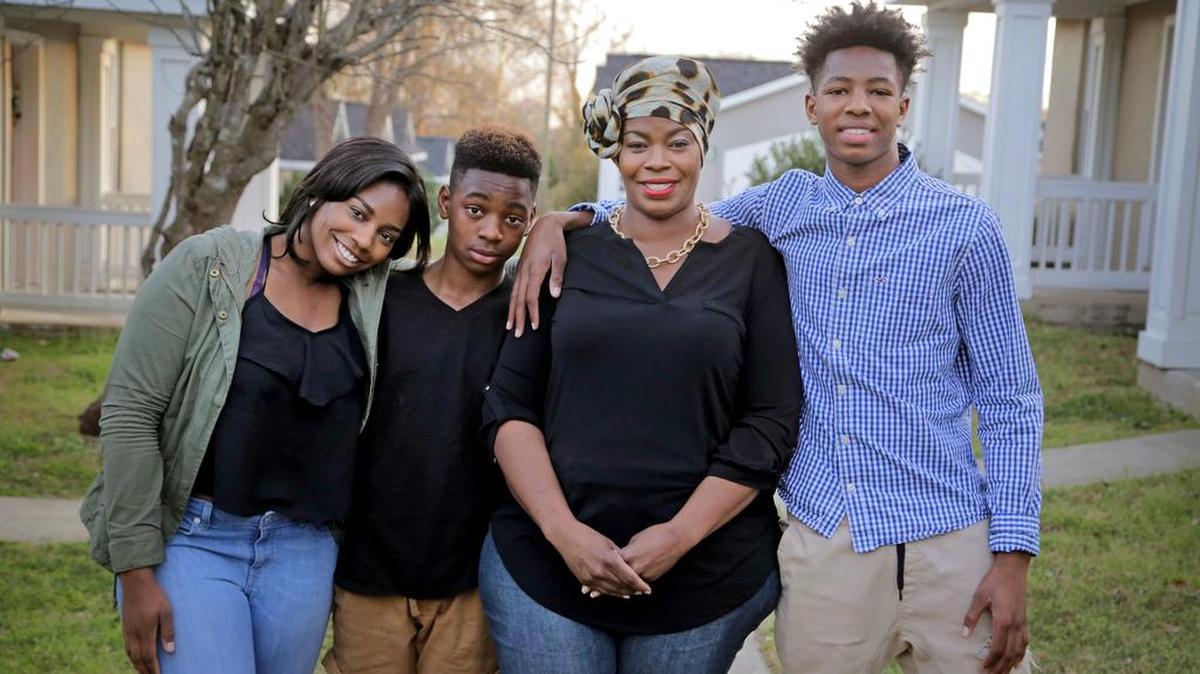Lakeysha Henry and her three teenaged children, Keyasia Henry, Juleon Cutner and Floyd Cutner, live in a two-bedroom apartment in the St. Lawrence Place transitional housing community.
