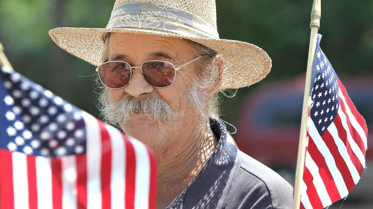 FILE PHOTO: Paul Daniels of Pontiac, S.C.