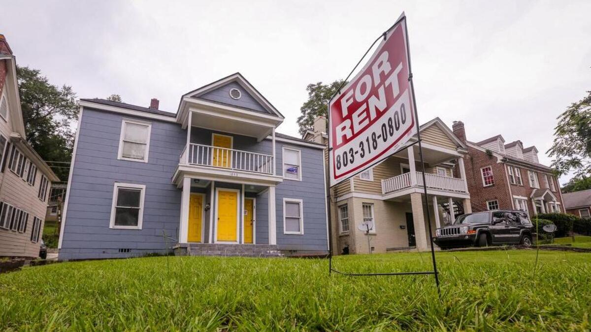 Despite a three-month grace period and the extended deadline being a week away, the vast majority of Columbia landlords have not gotten mandatory new permits for apartments they rent.
