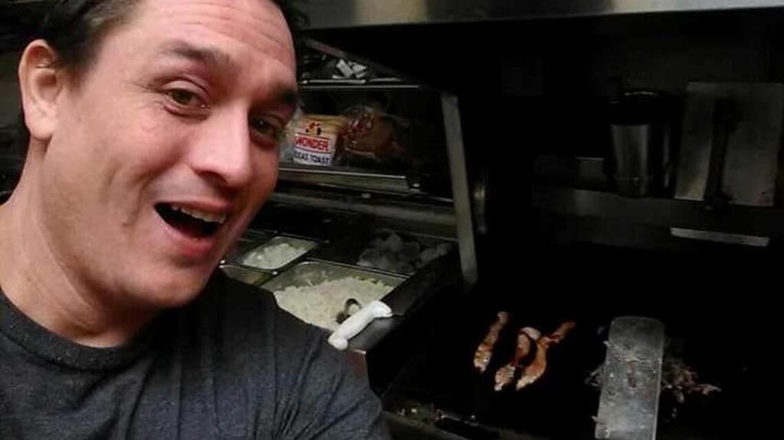 Midlands man went to Waffle House and the staff was asleep, what happened next …