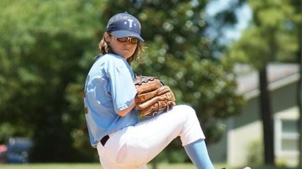 
Brittany Apgar shows off her pitching prowess.
