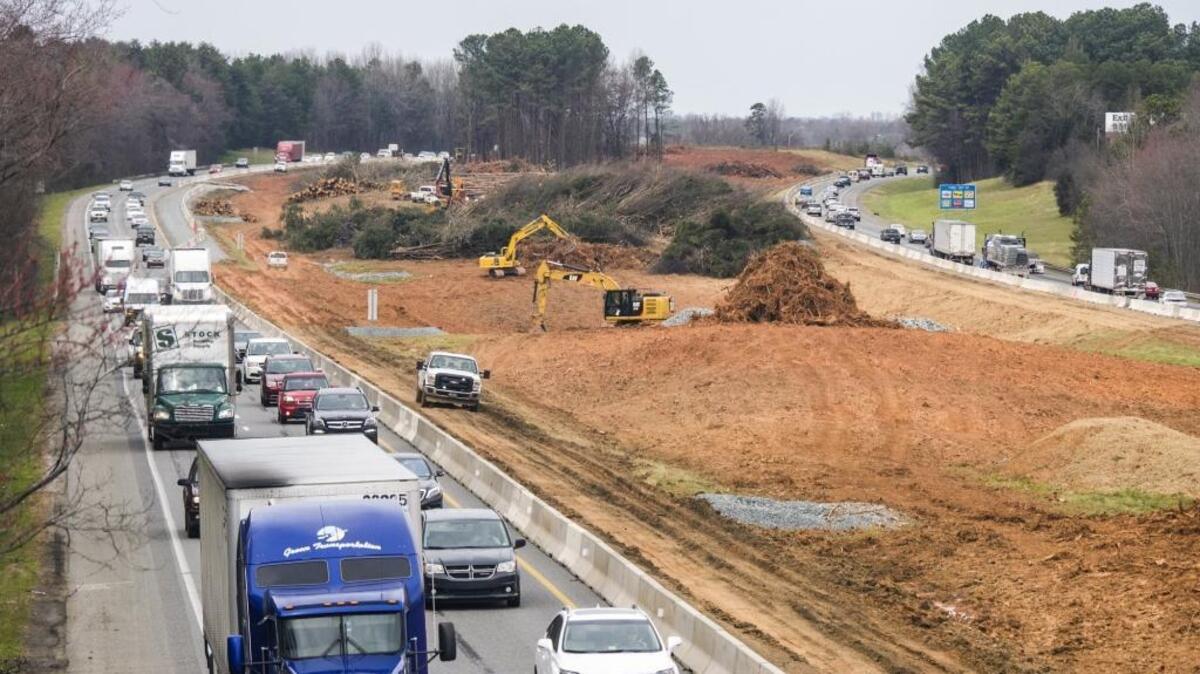 The state Court of Appeals dealt another blow to opponents of the Interstate 77 toll lanes in northern Mecklenburg County, upholding a ruling that the project is constitutional.