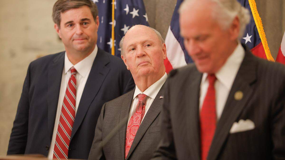 S.C. House Speaker Murrell Smith and S.C. Senate Pres. Thomas Alexander during a press conference at the statehouse in Columbia, S.C. on Wednesday, Nov. 6, 2024. (Travis Bell/STATEHOUSE CAROLINA)