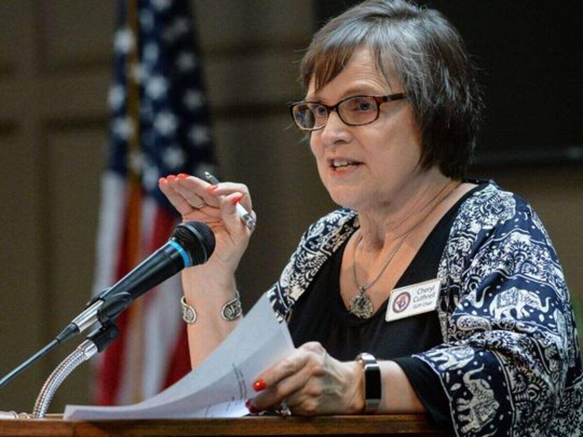Cheryl Cuthrell, president of the Anderson County Republican Party, speaks at a meeting at the Concord Community Church in Anderson on Nov. 19.