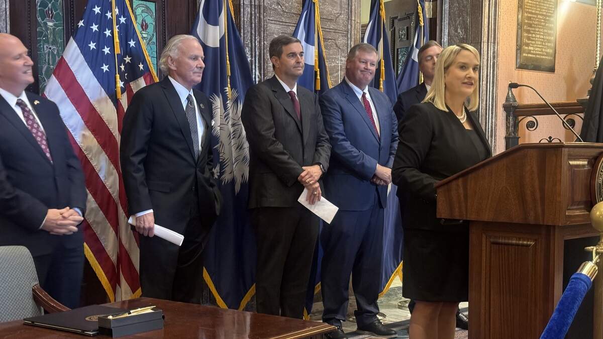Sara Hazzard, who will be the president and CEO of the new South Carolina Manufacturers and Commerce organization, speaks Tuesday, Oct. 14, 2025 at the State House about the merger of the S.C. Manufacturing Alliance and the S.C. Chamber of Commerce.