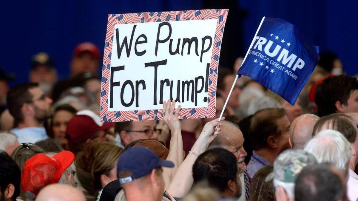 Supporters of Republican presidential candidate Donald Trump cheer during a campaign rally at the Riverview Park Activity Center on Feb. 16, 2016 in North Augusta, S.C. (Olivier Douliery/TNS)