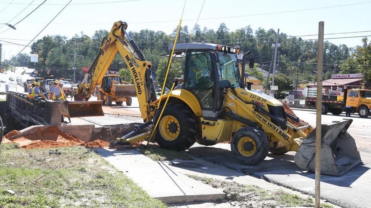 
Garners Ferry road is expected to open soon as crews repair flood damage to the roadway near the bridge over Gills Creek. 
