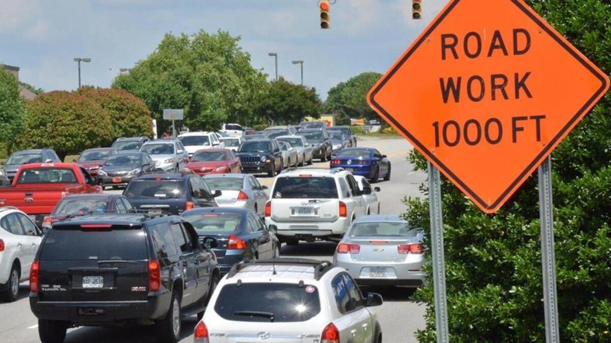 Traffic congestion on Harbison Blvd, May 2015.