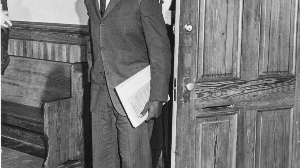 Harvey Gantt leaves the Registrar’s Office at Clemson College (now Clemson University) in January 1963. Gantt was the first African-American student to be admitted to Clemson as well as the first to be enrolled at a previously all-white public institution in the state of South Carolina.
