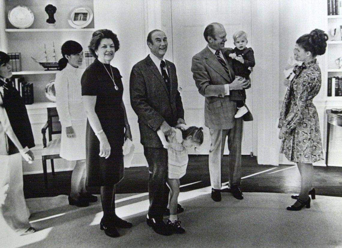 Photos and memorabilia of South Carolina Sen. Strom Thurmond (R)12/14/74   Sen Strom Thurmond, family and friends, meet with President GeraldR. Ford in  the Oval Office. Left to Right: Maria Fernandez, Kimi Yen, Mrs.Paul R.  Moore, Sen. Thurmond, Nancy Moore Thurmond, Pres. Ford, StromThurmond Jr.,  Mrs. Thurmond, Juliana Gertrude Thurmond. MUST CREDIT: photocourtesy of the  Clemson University Libraries Special Collection.   02/13/01Erik Campos/The  State