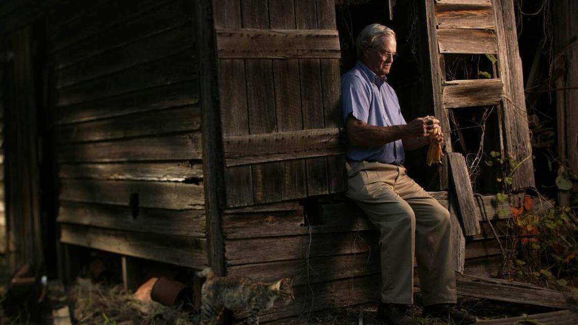Johnny Gramling is a former USC quarterback. He played for the Gamecocks from 1950-53 and had a brief professional career. He went on to become a farmer after his football career ended.