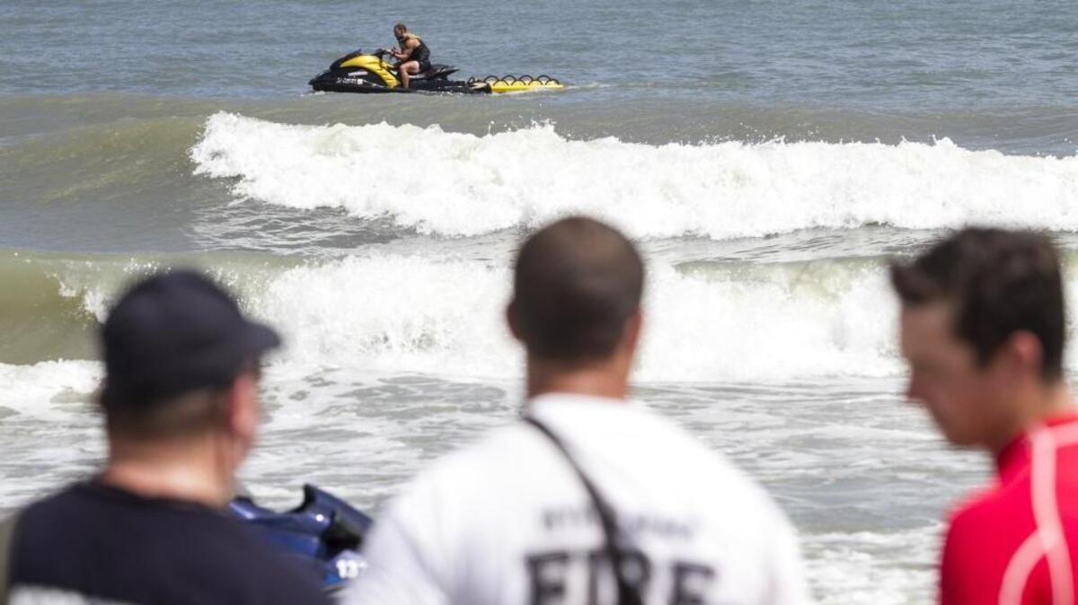Myrtle Beach Police, Fire Rescue, lifeguards and the U.S. Coast Guard are searching for a missing swimmer in the vicinity of 73rd Avenue North in Myrtle Beach. Police say they originally responded to call for two swimmers in distress but that one of the swimmers was pulled from the water. The second missing swimmer is reported to be a 14-year-old male.