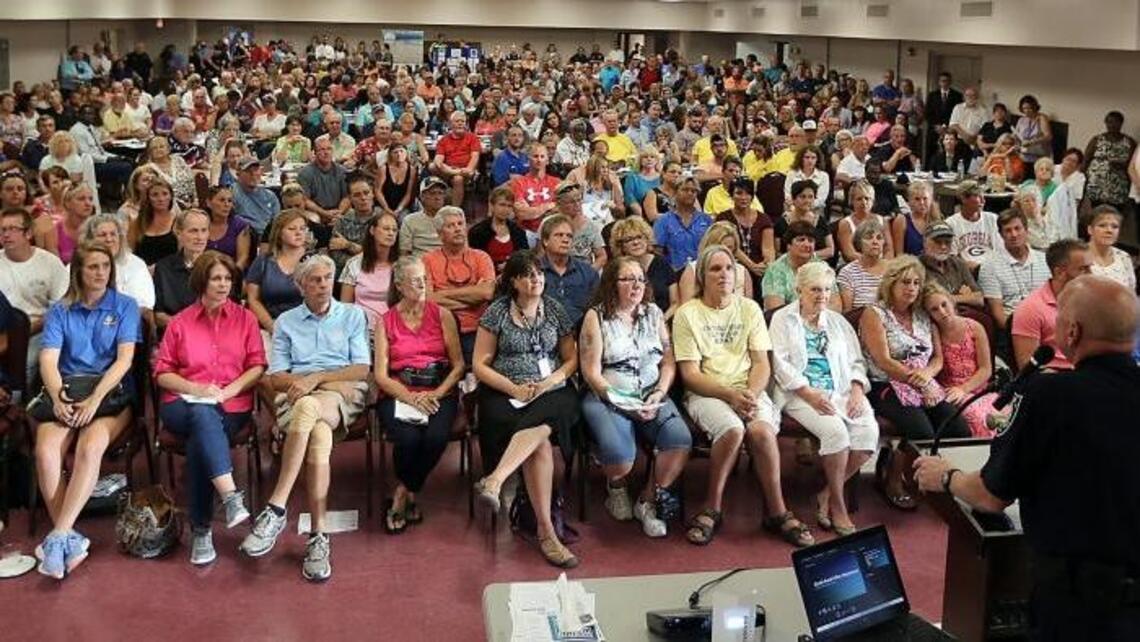 Heroin epidemic talk draws standing-room-only crowd