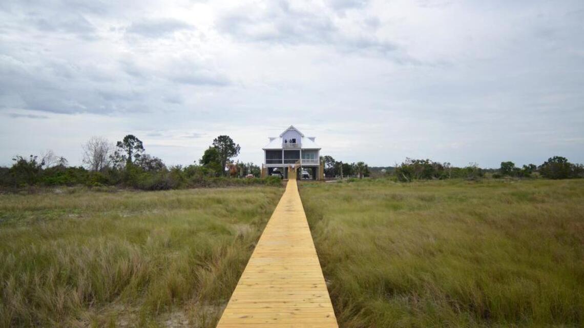 One way some S.C. residents are protecting homes from next hurricane: Moving them