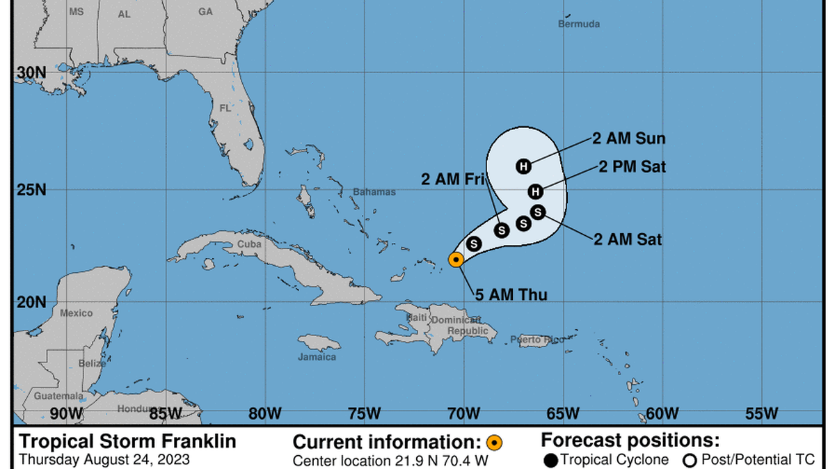 This graphic created by the National Weather Service/NCEP Weather Prediction Center (WPC) shows the projected path.
NATIONAL HURRICANE CENTER