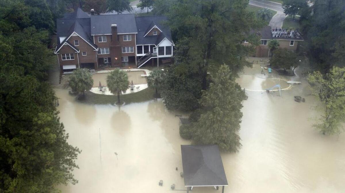What role did the breach of For Jackson’s Semmes Lake dam play in flooding in and around Columbia? And should the Army have been able to prevent it?