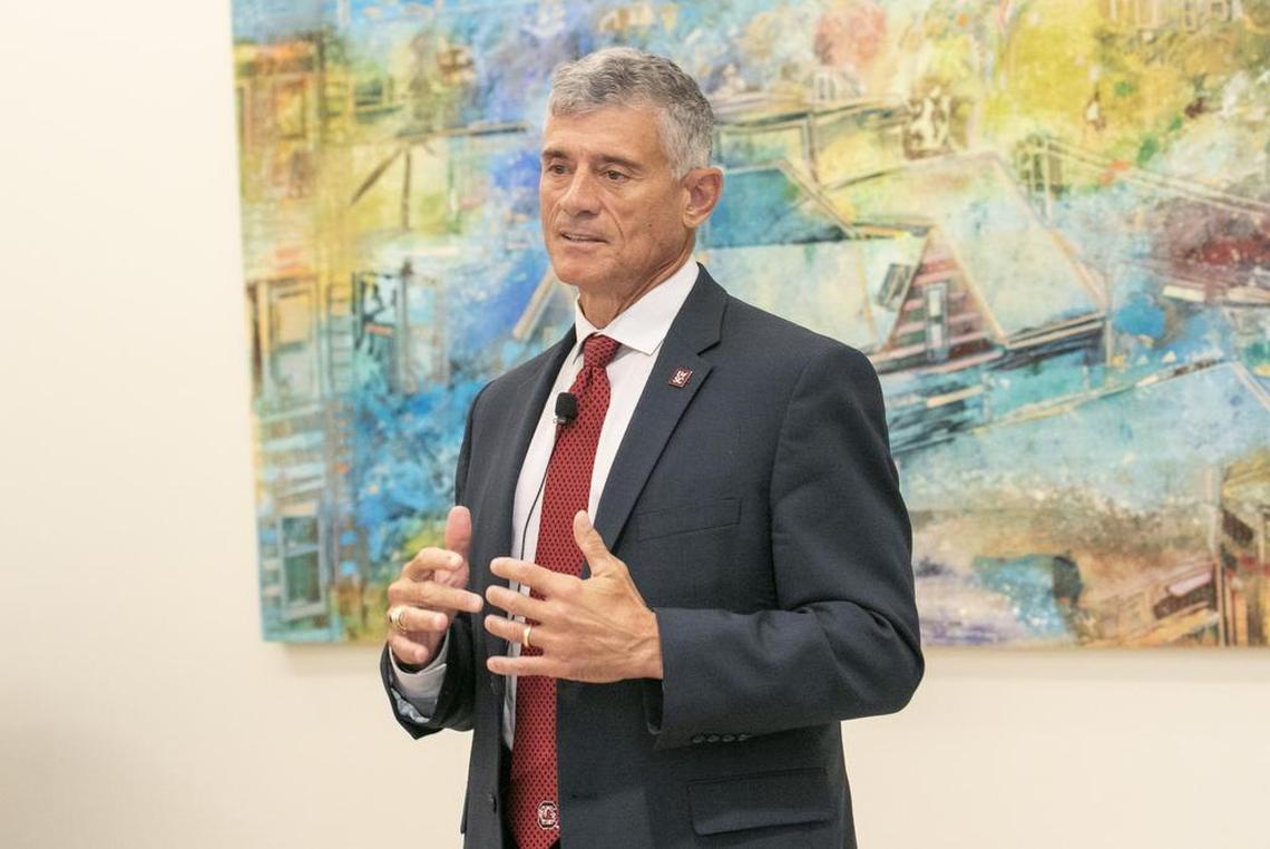 On his first day as President of The University of South Carolina, Bob Caslen talks with members of woman’s professional organization gathered at the new school of law. 8/1/19