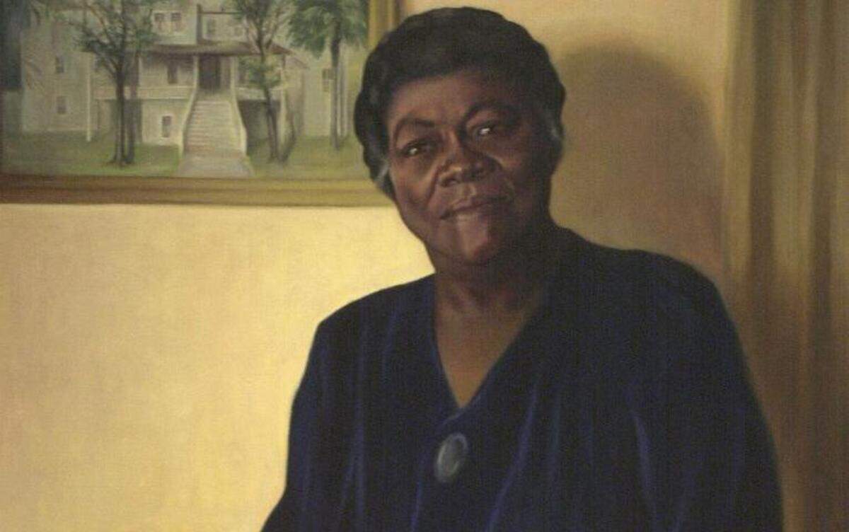 1934 oil painting of Mary McLeod Bethune by Betsy Graves Reyneau.